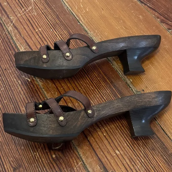 YSL Yves Saint Laurent wooden clog leather mules Heels Sandals Vintage 37 7.5