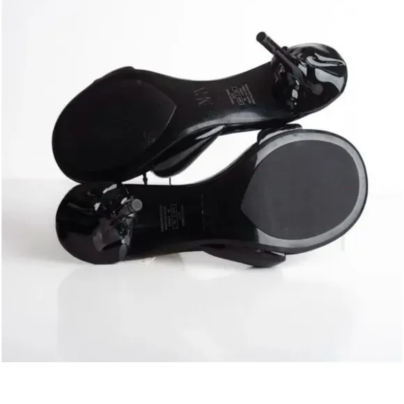 Zara Black Stiletto Heels with Matte Finish