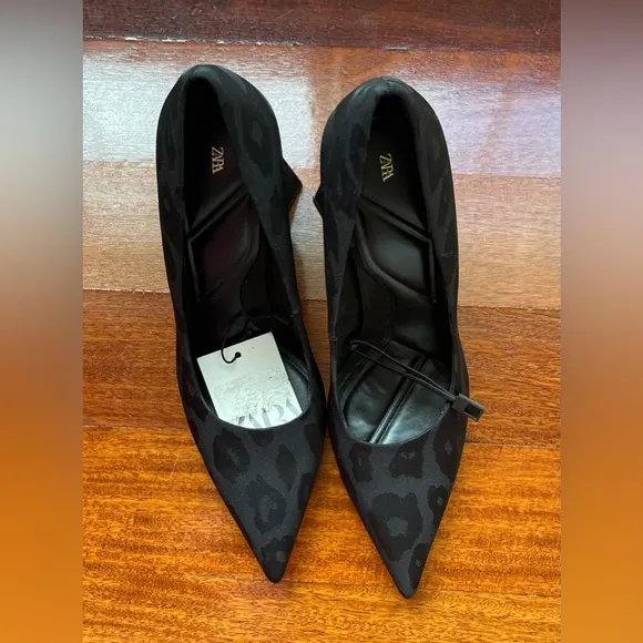 ZARA SHOES 👠 NWT Women’s BLACK GEOMETRIC HEEL POINTED TOE DRESS SHOE SIZE 37
