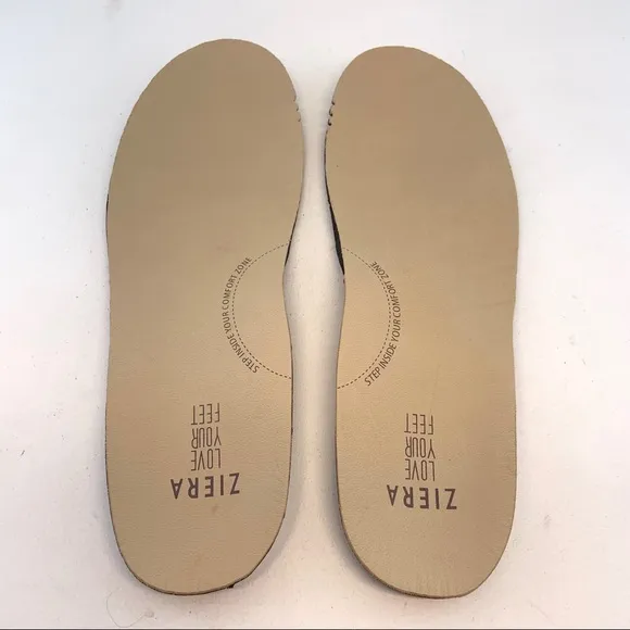 Ziera NIB Pale Bronze Gianna Mary Janes 37 WIDE